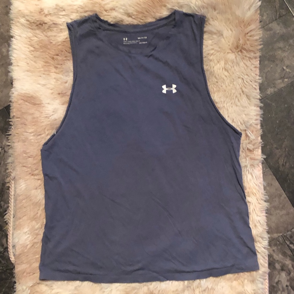 sleeveless Under Armour top